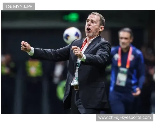 国足主帅接受专访，谈备战背后细节，国足主帅人选最新消息